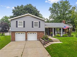 516 Goldsmith Rd, Pittsburgh, PA 15237