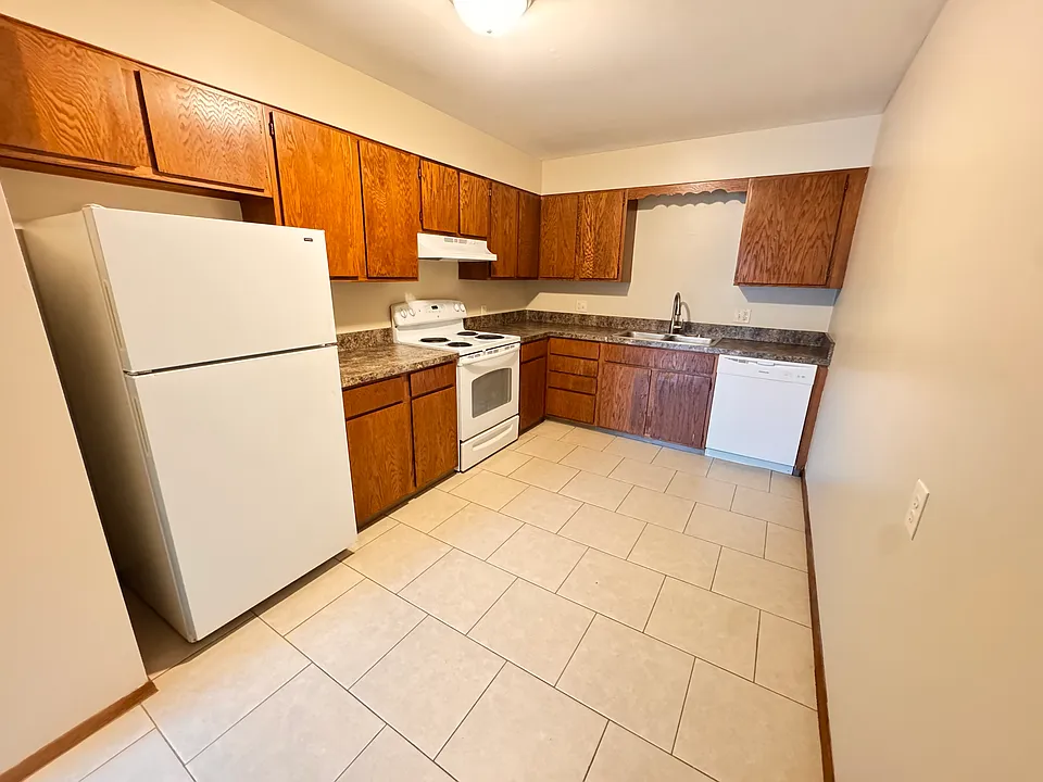 830 S 10th St #7