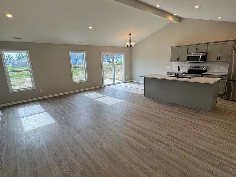 4153 Centerstone Pkwy — Photo 2