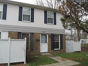 3rd image of 20440 Williamsburg Ct