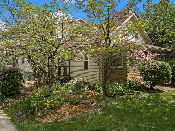 916 Brooks St, Ann Arbor, MI 48103