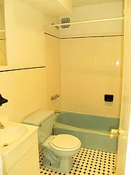 Rented by City Connections Realty