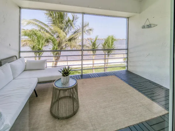 1428 S Lakeside Drive #31, Lake Worth Beach, FL 33460