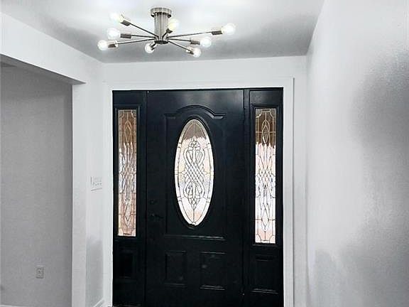 2nd image of 5541 Holley Ln