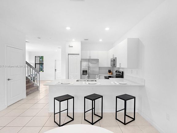 2nd image of 20301 NW 4th Ct #20301