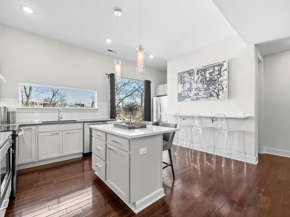 1240 2nd Ave S APT 10, Nashville, TN 37210