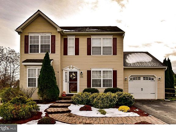 5th image of 103 John Stevens Dr