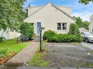 90 Poplar St, Danvers, MA 01923