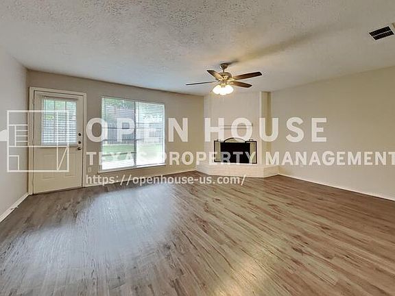 4th image of 11914 Osage Park Dr