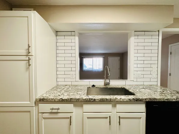 3130 E 4th Street, 3130 E 4th St APT 8, Tucson, AZ 85716