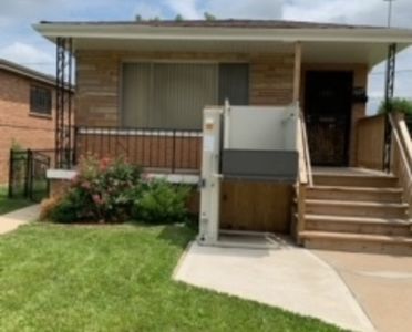 9227 S Perry Ave, Chicago, IL, 60620