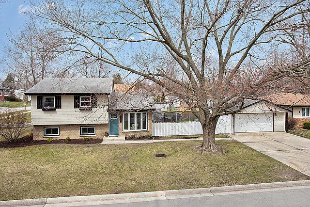 1st image of 15647 Lavergne Ave