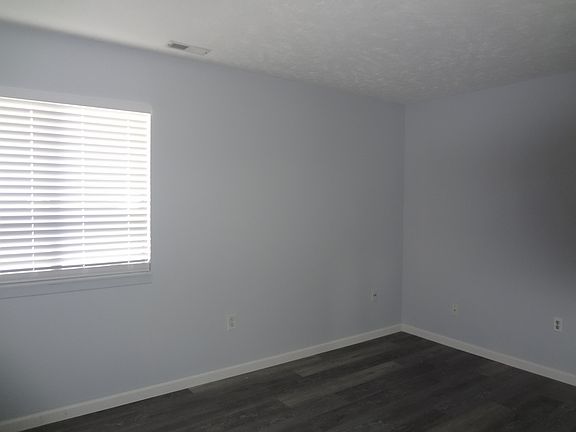 4th image of 1457 E Pond Dr APT 26