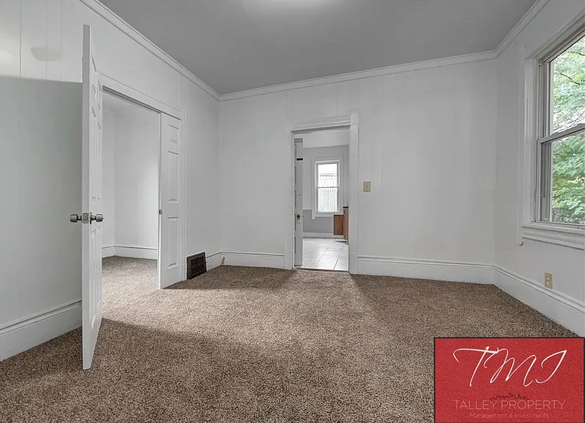 1 bed, $950 — Photo 2