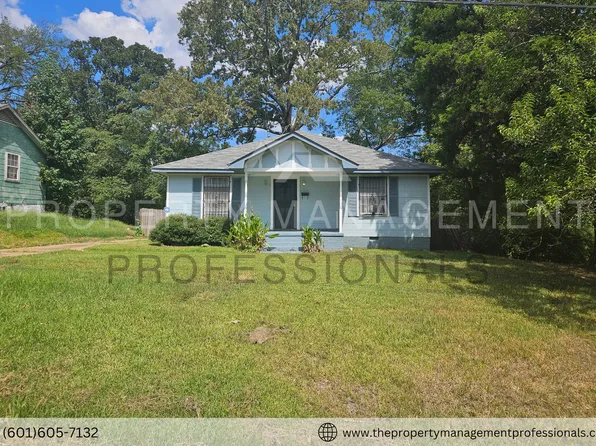 4200 Larchmont St, Jackson, MS 39209