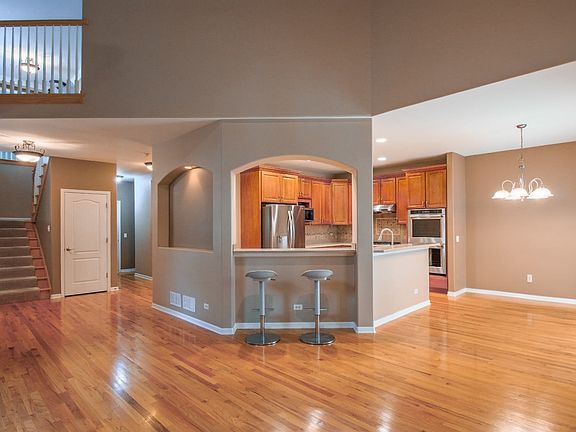 4th image of 24813 Ironwood Ct