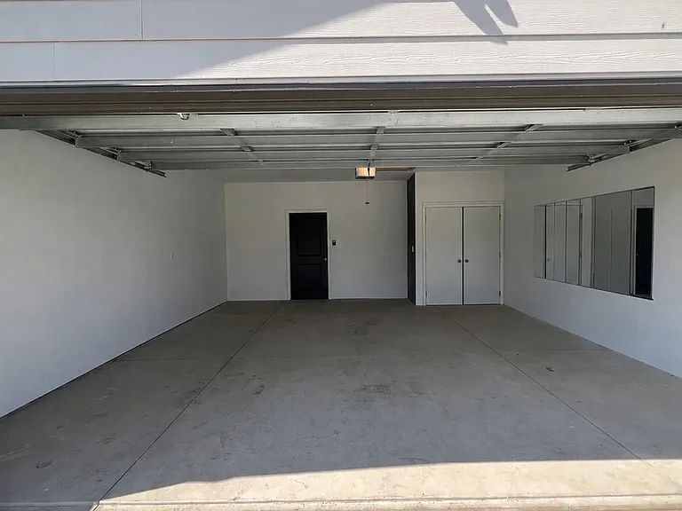 12058 W Shadow Lakes St #12058 — Photo 11