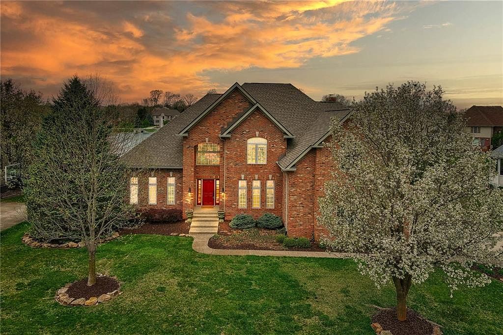 13316 Kickapoo Trl, Carmel, IN 46033 | Zillow
