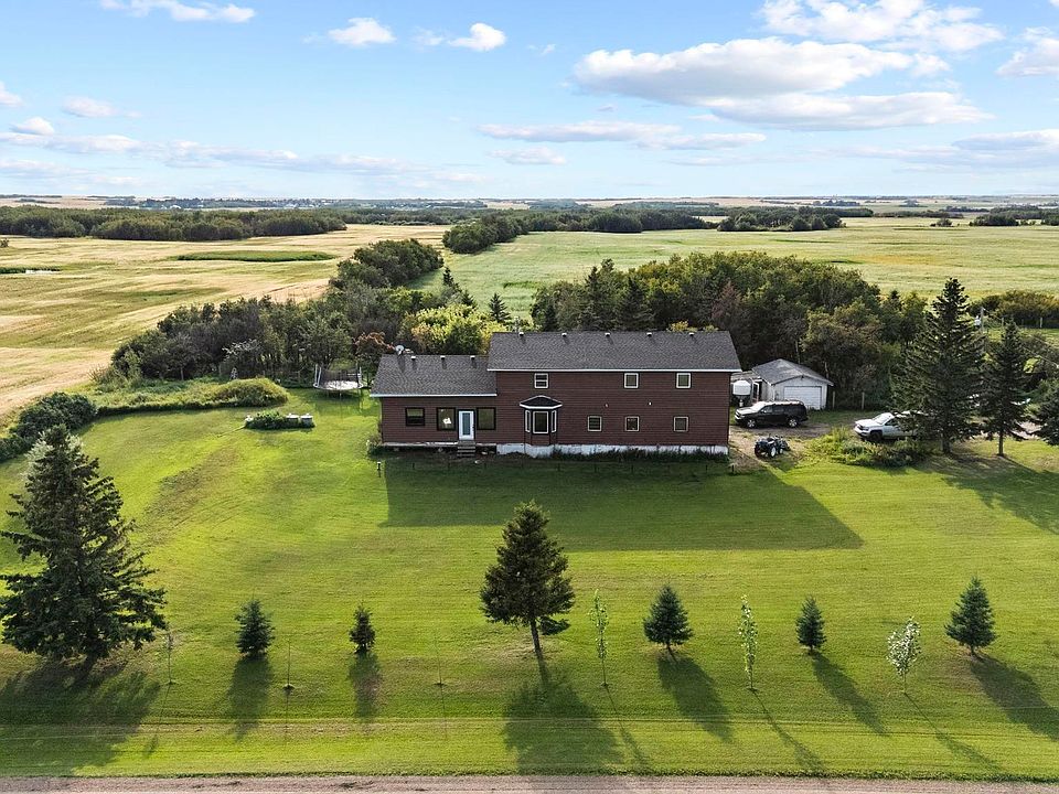 1st image of 48448 Range Road 184