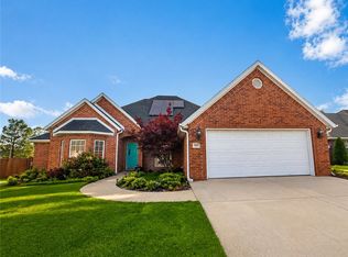 989 Lexington Cir, Springdale, AR 72762