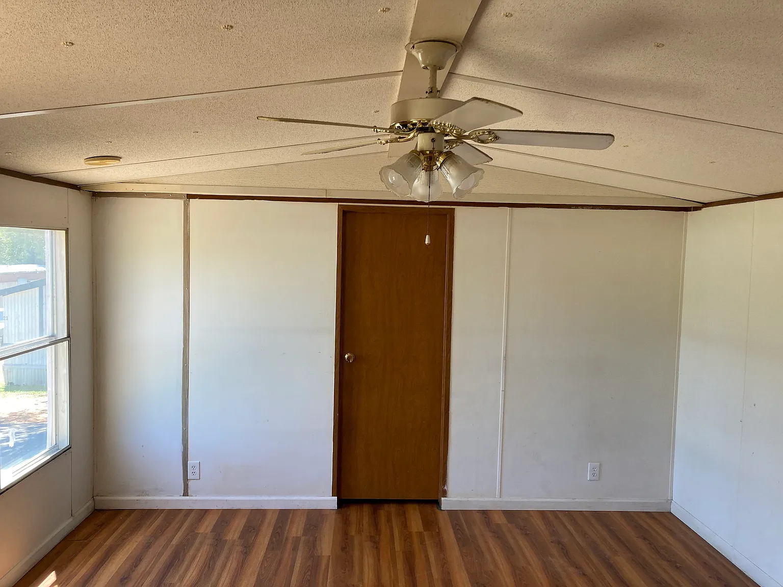 2 bed, 1.5 bath, 780 sqft, $950 — Photo 4