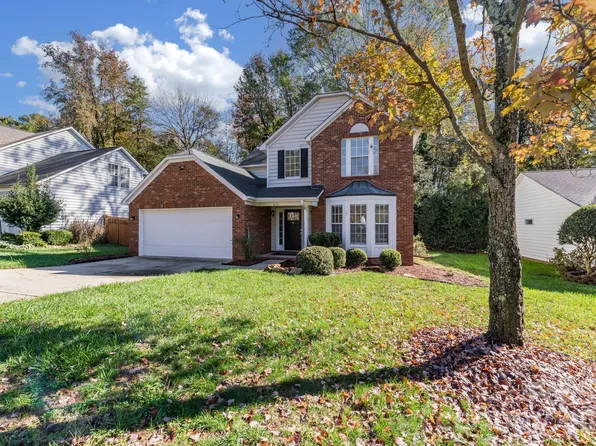 6101 Skyline Dr, Charlotte, NC 28269