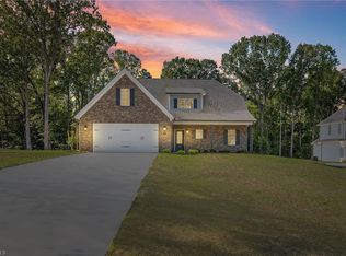 314 Fulton Rd, Advance, NC 27006