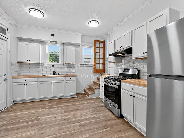 1527 Farland Ave — Photo 15