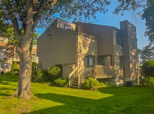 20 Greenbriar Dr APT H, Farmington, CT 06032