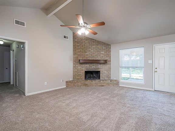 3rd image of 13335 Lake Breeze Ln