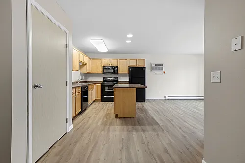 Minot Place Apartments Photo 1