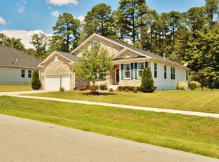 816 Windjammer Rd, Glen Burnie, MD 21060