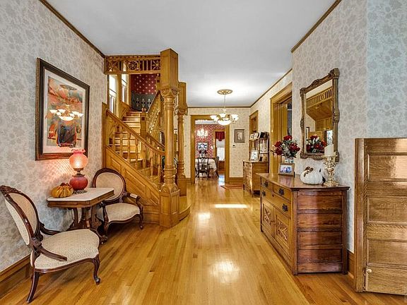 6th image of this home