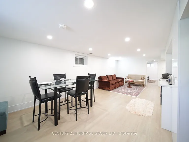 270 Brighton Ave — Photo 12