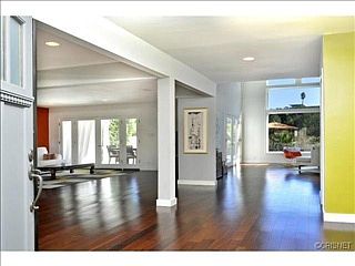 3rd image of 3820 Sapphire Dr