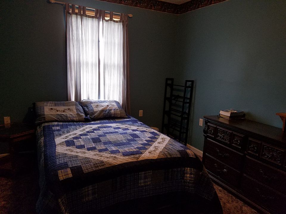 1st image of 186 Lauren Dr