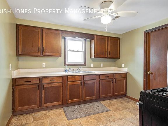 5th image of 99 Bellwood Ave Floor 2
