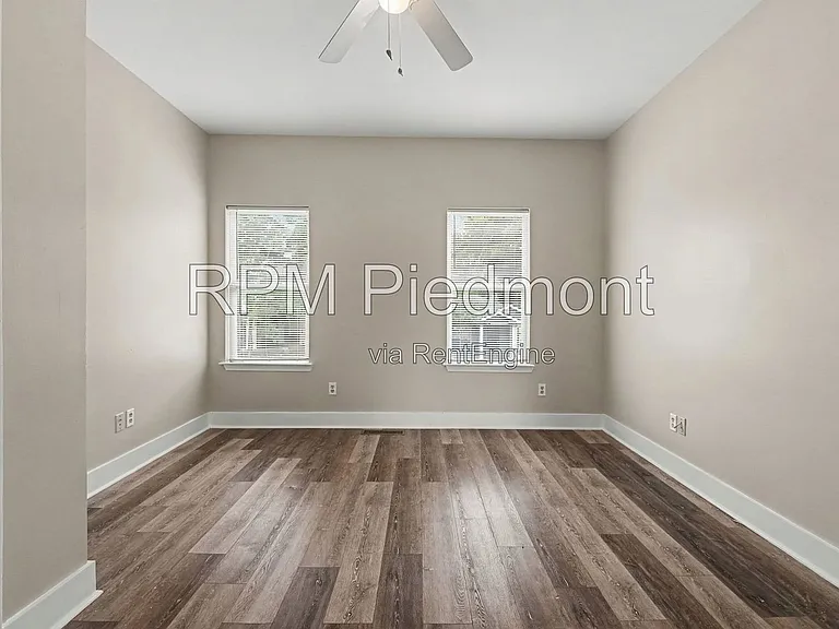 751 Prince Pl NW — Photo 13