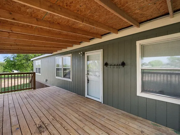 12325 Hudson Dr, Alvarado, TX 76009