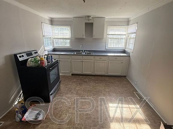 2nd image of 2615 Kenhill Dr