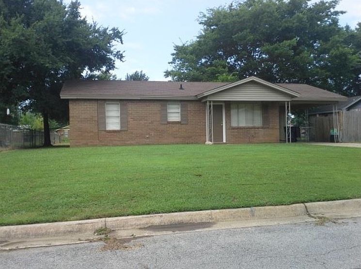 2nd image of 3307 Furman Ave