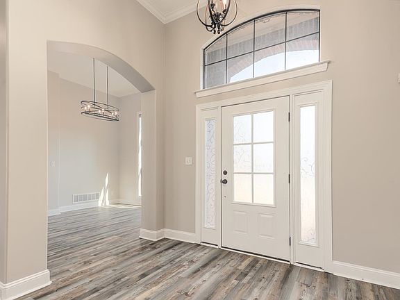 4th image of 6633 Payne Ln