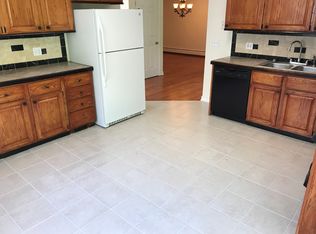 41 Taylor St, Braintree, MA 02184