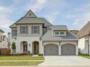 402 Amber Pond Ln, Lafayette, LA 70508