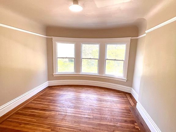 2nd image of 253 14th Ave