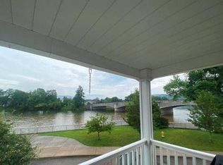 339 Breeze Point Cir, Warren, PA 16365