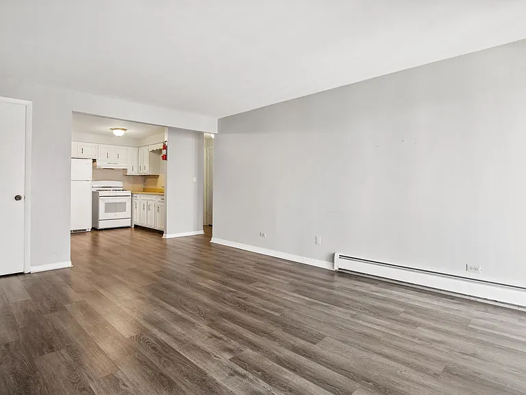2500 Mark Thomas Ln #5B — Photo 8