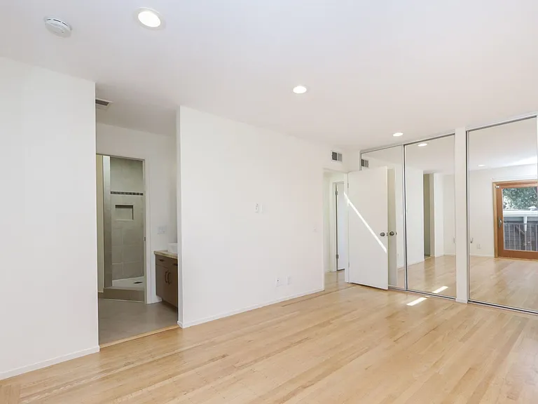 404 Gold Mine Dr — Photo 22