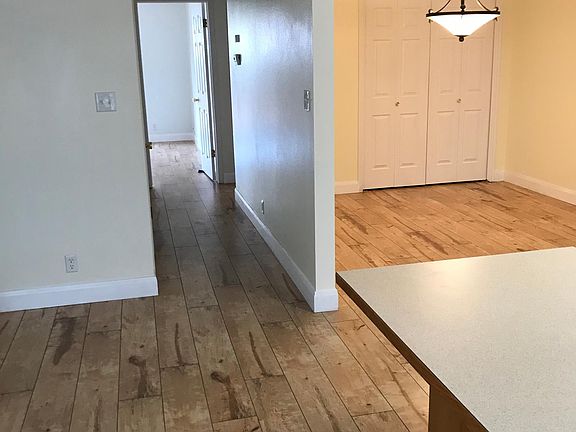 Hallway/Dining Room View