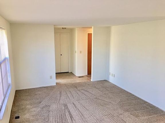 3rd image of 5899 Troy Villa Blvd